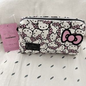 **BRAND NEW**Hello Kitty® Cosmetic Pouch